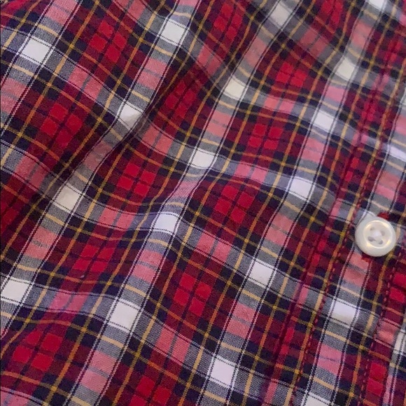 3 button ups - Picture 4 of 5